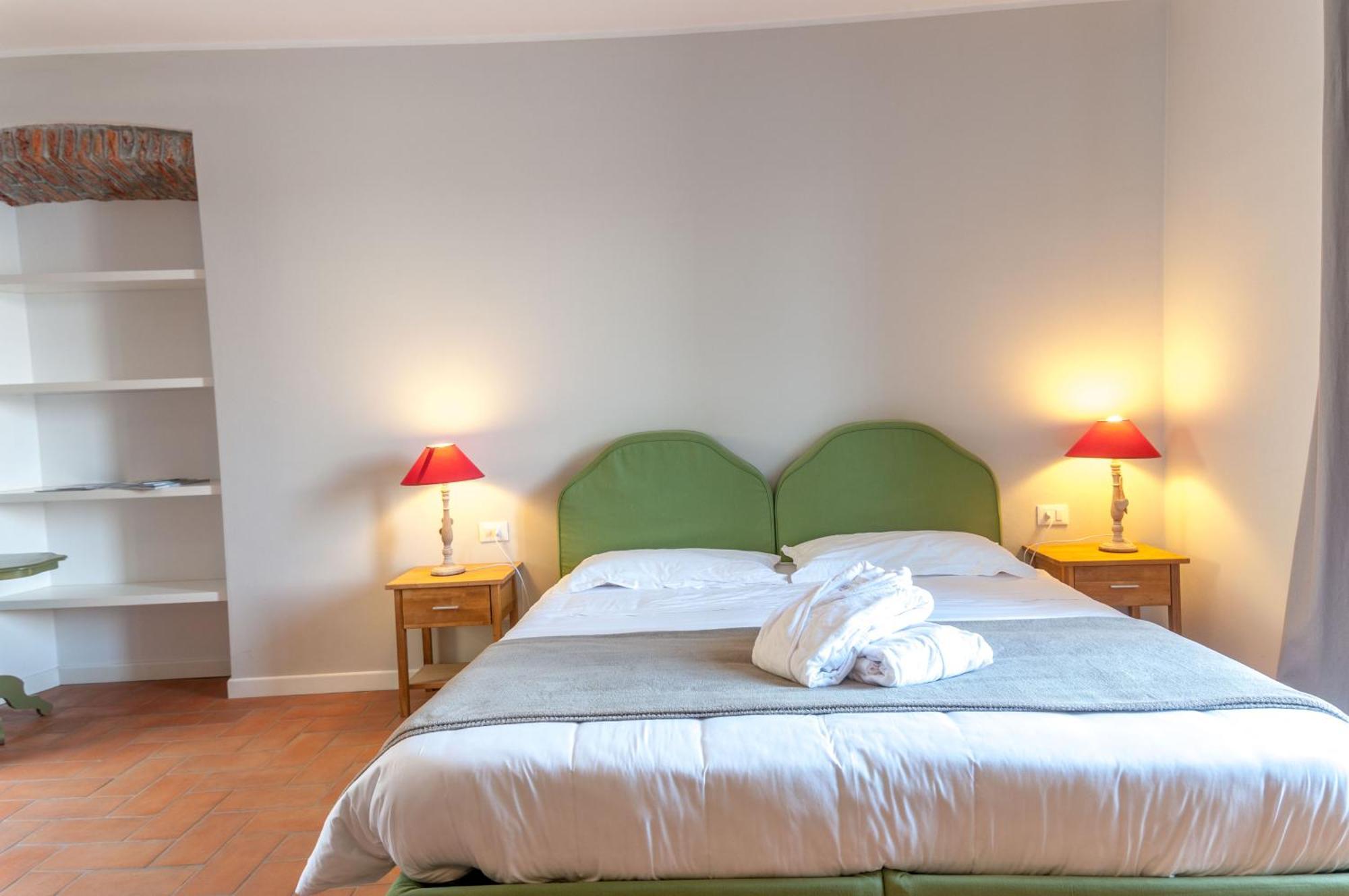Locanda Pozzetto Laveno-Mombello Phòng bức ảnh
