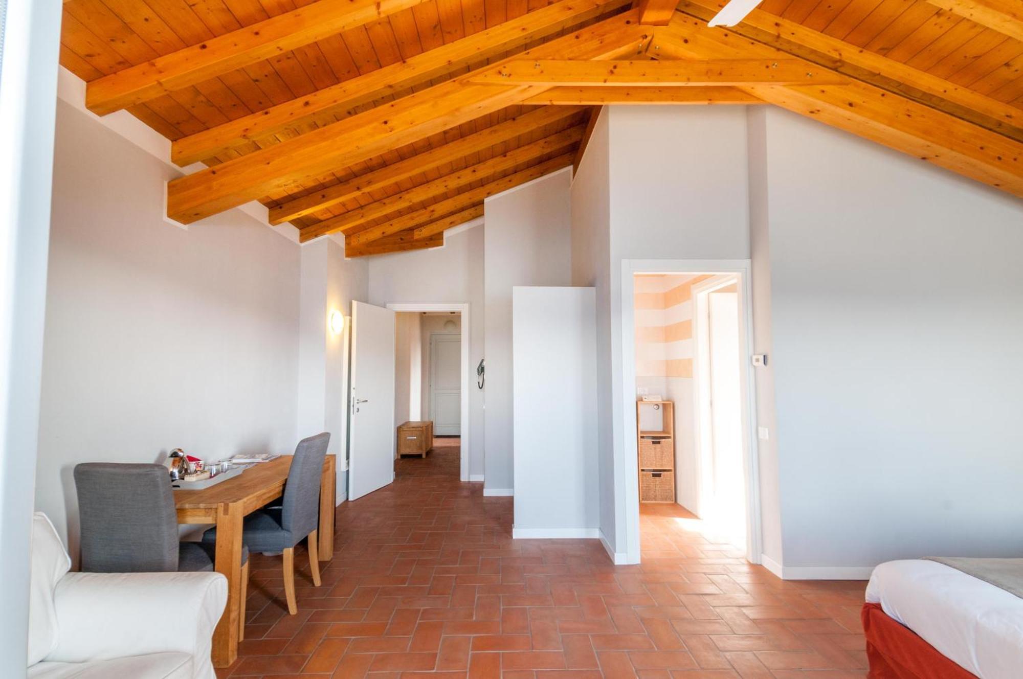 Locanda Pozzetto Laveno-Mombello Phòng bức ảnh