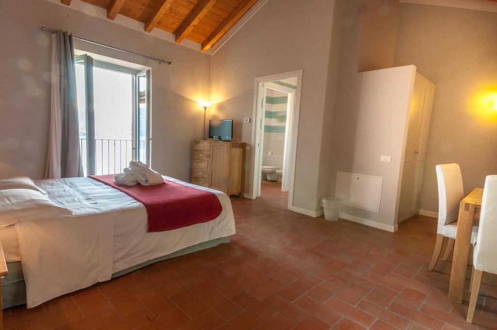 Locanda Pozzetto Laveno-Mombello Ngoại thất bức ảnh